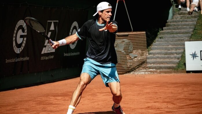 Für die Zuschauer in Großhesselohe ist das Spiel von Tommy Haas immer noch eine Augenweide. Phil Semelink