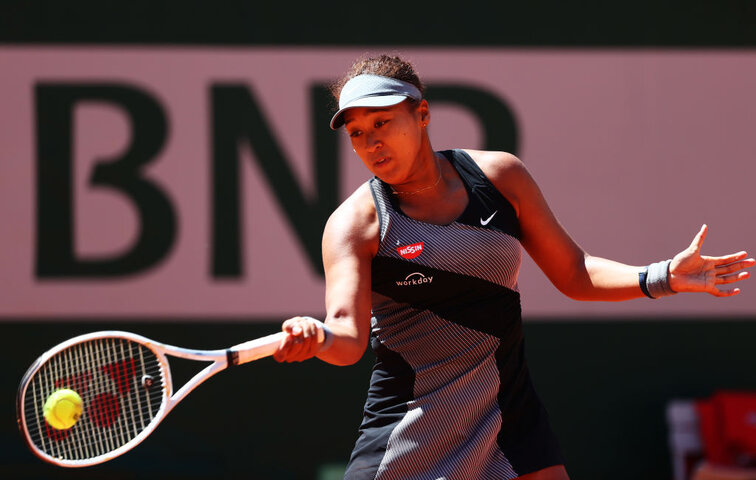 Naomi Osaka steht bei den French Open in Runde zwei