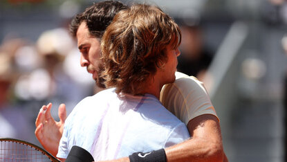 Karen Khachanov und Andrey Rublev haben in Madrid den Doppeltitel geholt Karen Khachanov und Andrey Rublev haben in Madrid den Doppeltitel geholt