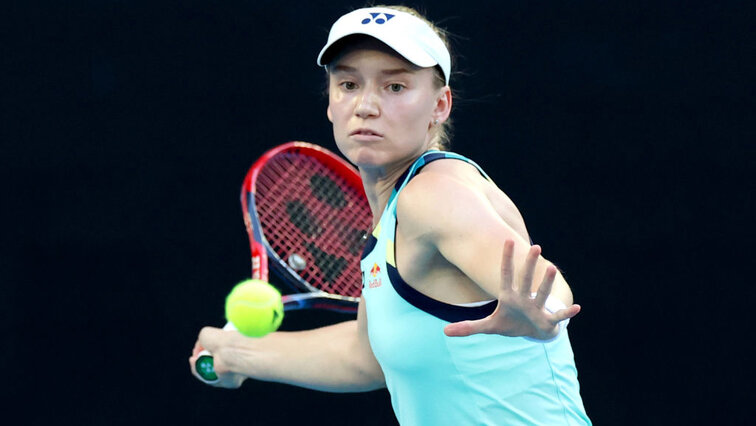 Elena Rybakina hat bei den Australian Open den ersten Test bestanden