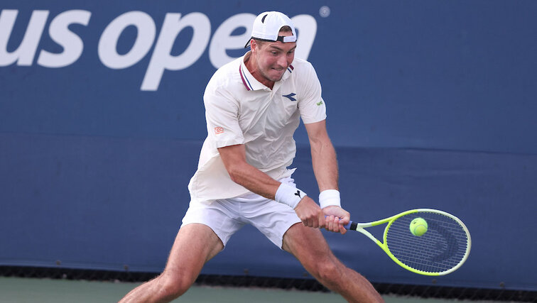 Jan-Lennard Struff hat am Freitag eine Nachmittagsschicht zugeteilt bekommen Jan-Lennard Struff hat am Freitag eine Nachmittagsschicht zugeteilt bekommen