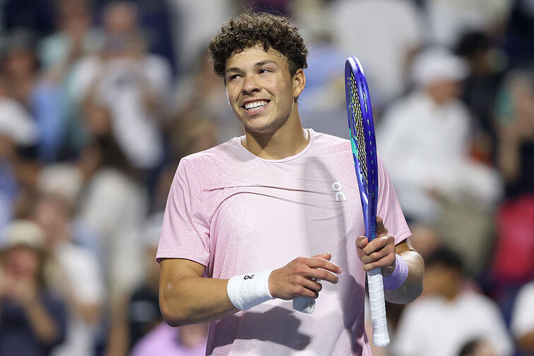 Ben Shelton zog souverän ins Endspiel ein Ben Shelton zog souverän ins Endspiel ein