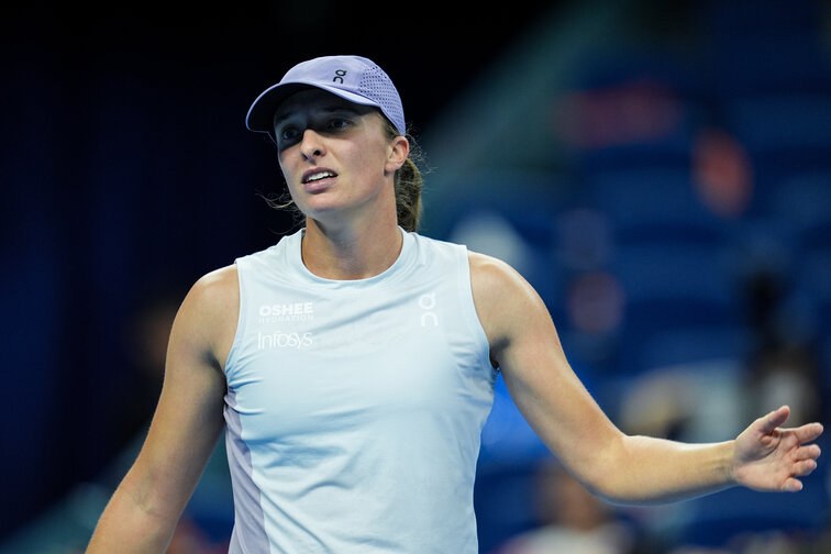 Iga Swiatek scheitert im Achtelfinale des WtA-1000-Events an Emma Navarro Iga Swiatek scheitert im Achtelfinale des WtA-1000-Events an Emma Navarro