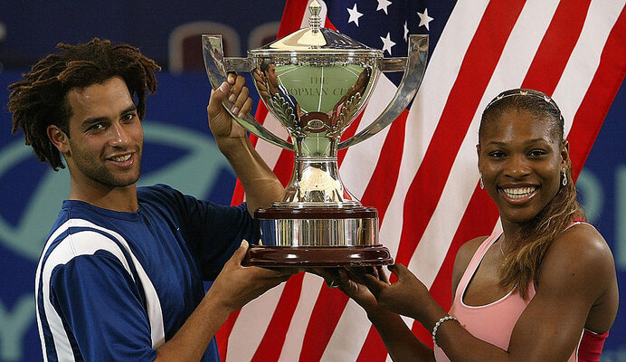 Die Vereinigten Staaten von Amerika (James Blake, Serena Williams) durften sich 2003 zum zweiten Mal in die Hopman-Cup-Siegerliste eintragen.