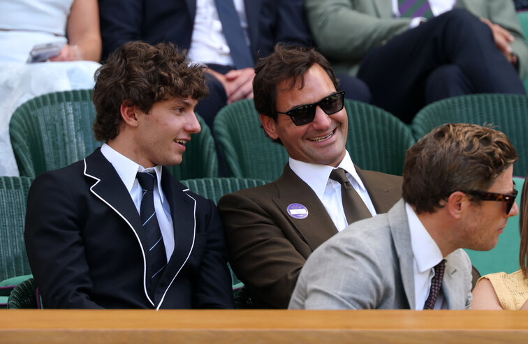 Andrea Kimi, Roger Federer Andrea Kimi, Roger Federer