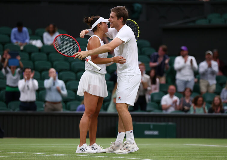 Neal Skupski und Desirae Krawcyzk sind die Mixed-Champions in Wimbledon