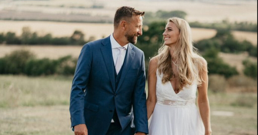 TwoTime Wimbledon Champion Petra Kvitova Marries Longtime Partner Jiri