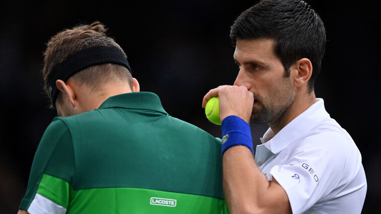 Novak Djokovic (im Bild mit Filip Krajinovic) spielt eher selten Doppel