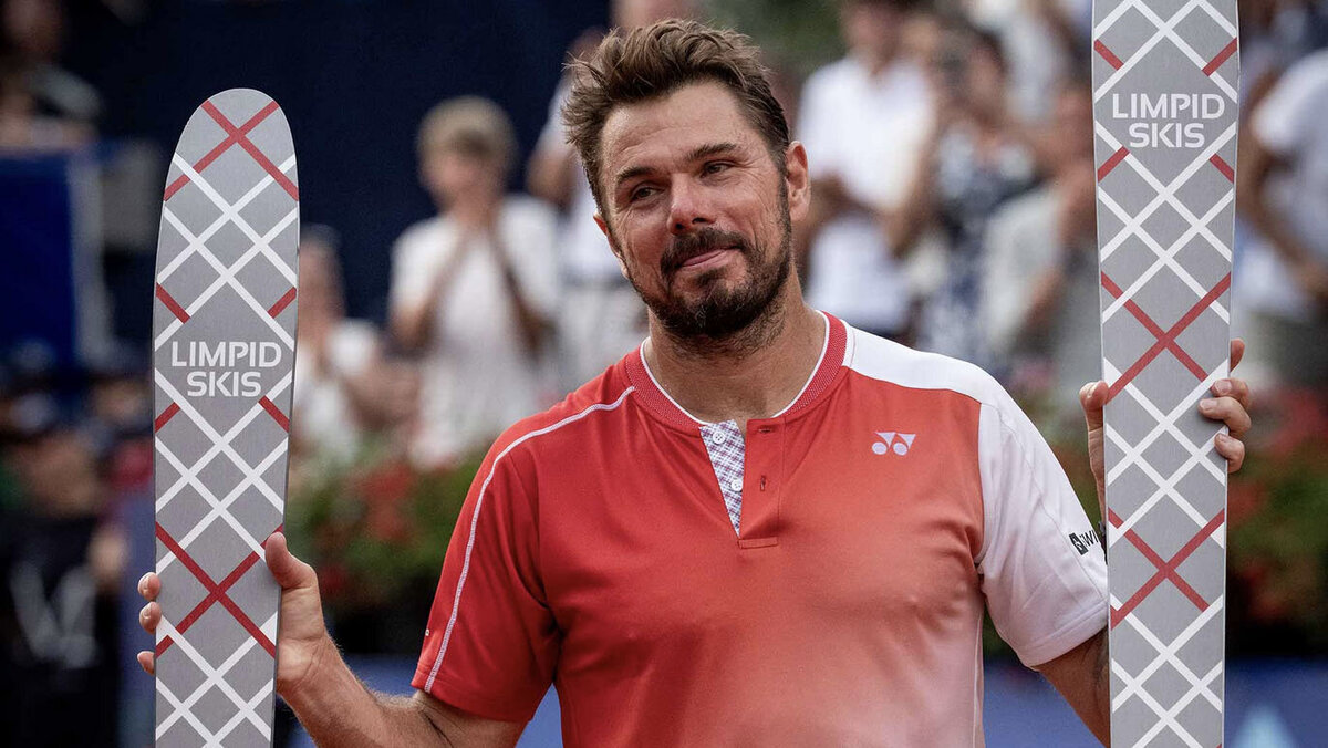 Stan-Wawrinka-Ein-Paar-Skier-zum-Abschluss-in-Gstaad