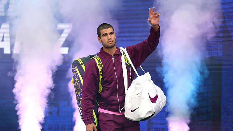 Wenn es ernst wird, fackelt Carlos Alcaraz selbst ein Feuerwerk ab Wenn es ernst wird, fackelt Carlos Alcaraz selbst ein Feuerwerk ab