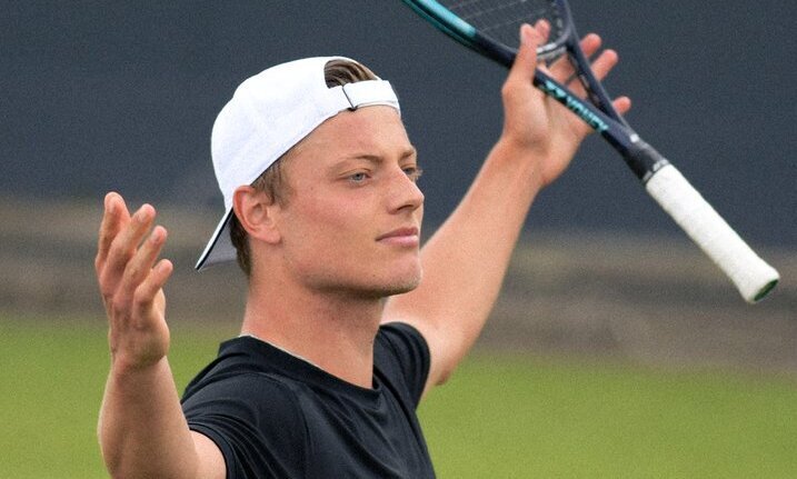 dukke beslutte Pornografi ATP 's-Hertogenbosch: Tim van Rijthoven crowns sensational week with  tournament victory over Medvedev · tennisnet.com