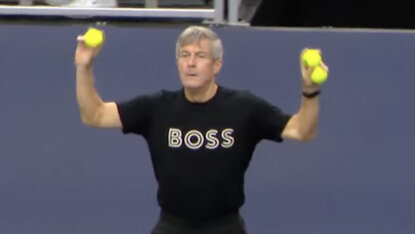 Tony Downer ist ein Veteran im Balljungen-Geschäft Tony Downer ist ein Veteran im Balljungen-Geschäft