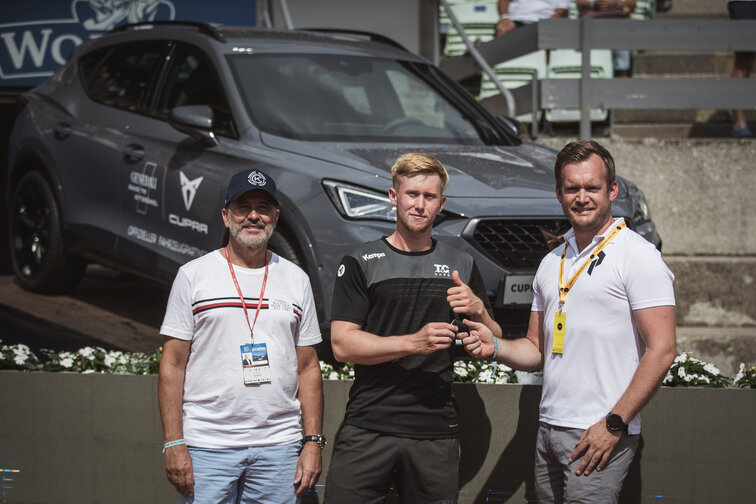 Winner Tobias Für Schuss in front of his new CUPRA FORMENTOR