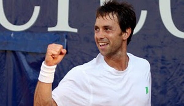 Greul nutzt Heimvorteil aus ·