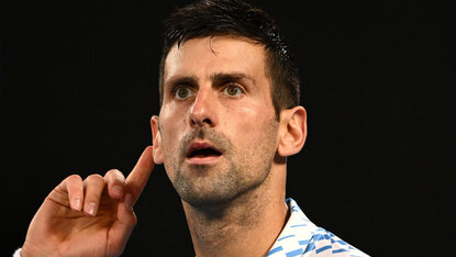 Novak Djokovic steht kurz vor seinem zehnten Titel in Melbourne Novak Djokovic steht kurz vor seinem zehnten Titel in Melbourne