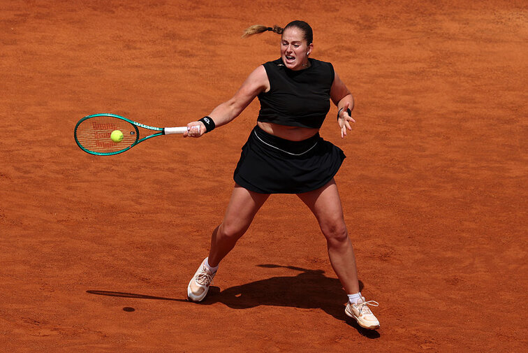 Jelena Ostapenko besiegte Ella Seidel in zwei Sätzen