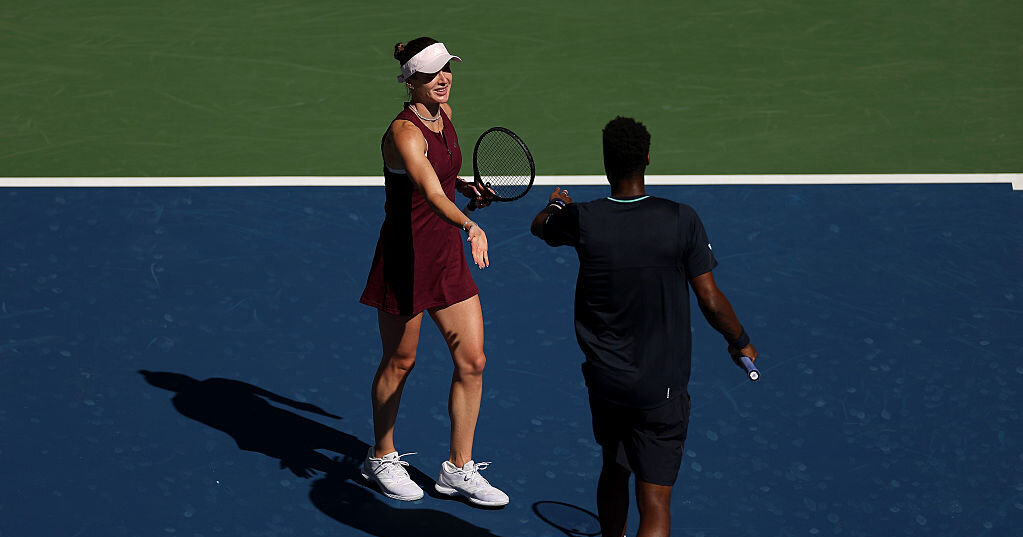 US Open Mixed: Svitolina and Monfils secure semifinal spot against ...