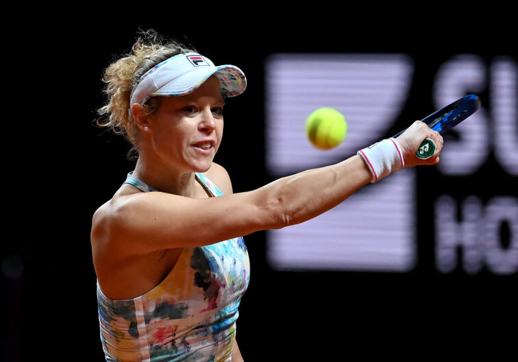 Laura Siegemund is in round two in Madrid