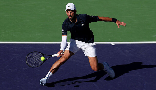 Novak Djokovic steht in Indian Wells im Achtelfinale