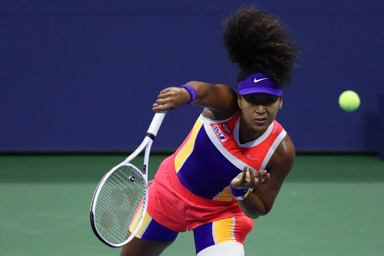 Naomi Osaka is in the quarter-finals after beating Anett Kontaveit