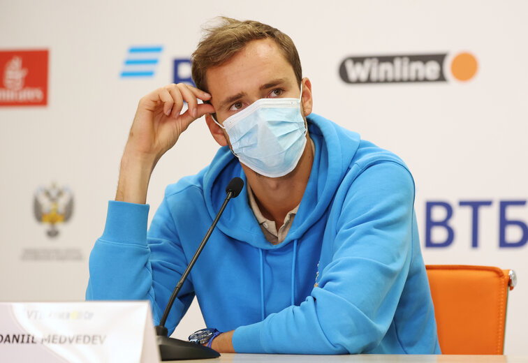 Auch Daniil Medvedev möchte seinen Impfstatus privat wissen Daniil Medvedev also wants to know his vaccination status privately
