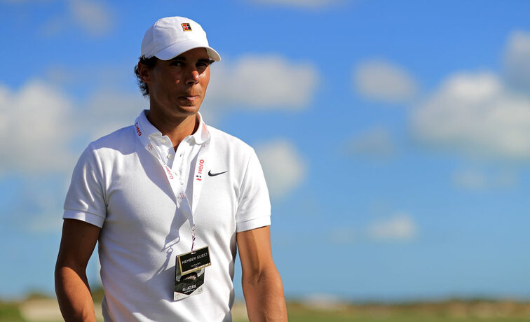 Rafael Nadal muss sich aktuell noch aufs Golfspielen beschränken