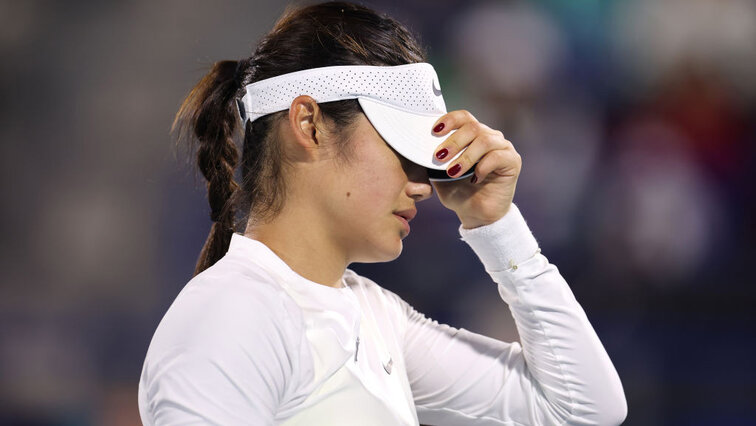 Emma Raducanu hat in Dubai unangenehme Erfahrungen machen müssen Emma Raducanu hat in Dubai unangenehme Erfahrungen machen müssen