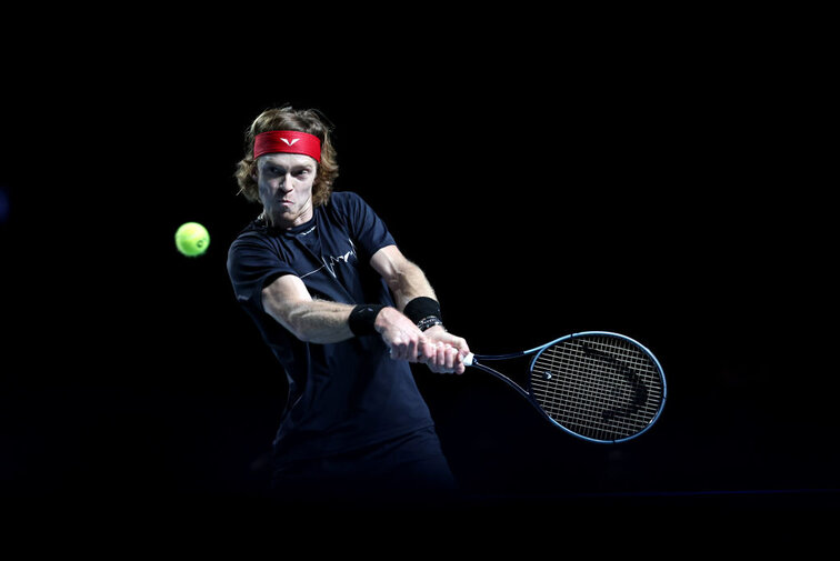 Andrey Rublev remains unbeaten in London