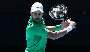 Novak Djokovic ist Roger Federer auf den Fersen