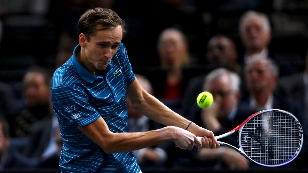 Atp Masters Paris Bercy Medvedev Flies Out On Return Tennisnet Com