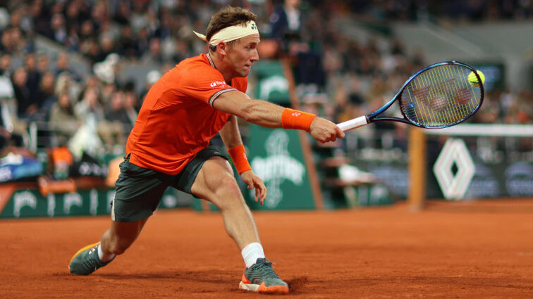 Casper Ruud durfte am Dienstag unter dem Dach des Chatrier spielen Casper Ruud durfte am Dienstag unter dem Dach des Chatrier spielen