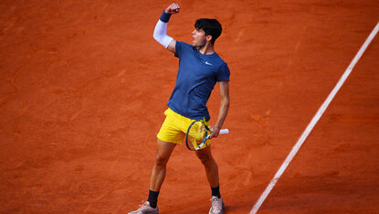 Auch der Titel in Roland Garros hat in Form eines Tattoos einen Platz auf dem Körper von Carlos Alcaraz erhalten. Getty Images