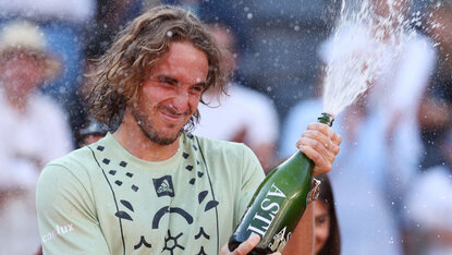 Stefanos Tsitsipas hat es ganz gut erwischt in Paris Stefanos Tsitsipas hat es ganz gut erwischt in Paris