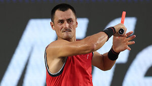 Bernard Tomic reitet in Los Cabos gerade auf einer kleinen Glückswelle