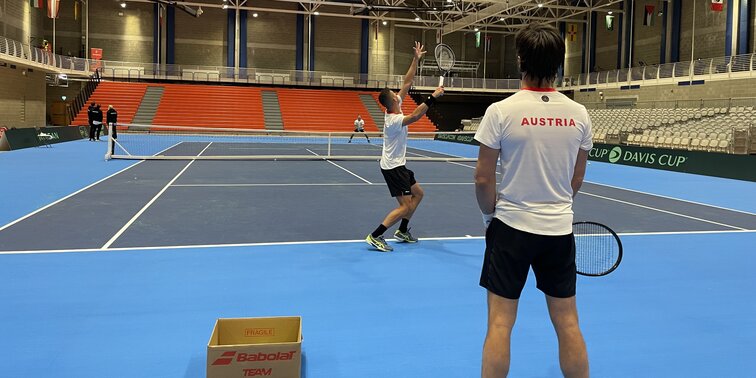 Jürgen Melzer observiert Alexander Erler beim Training in Irland Jürgen Melzer observiert Alexander Erler beim Training in Irland