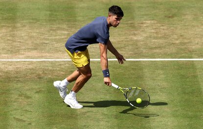 Carlos Alcaraz schlägt 2025 wieder im Queen's Club auf Carlos Alcaraz schlägt 2025 wieder im Queen's Club auf