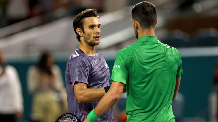 Lorenzo Musetti und Novak Djokovic treffen zum zehnten Mal auf der Tour aufeinander. Lorenzo Musetti und Novak Djokovic treffen zum zehnten Mal auf der Tour aufeinander.