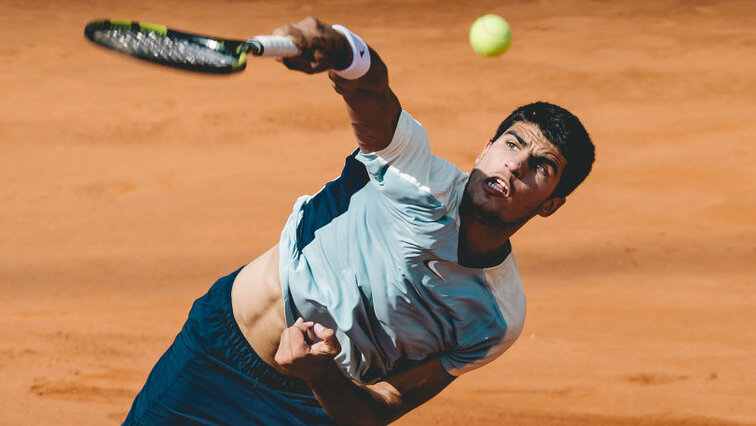 Carlos Alcaraz wird 2022 erstmals bei den ATP Finals dabei sein Carlos Alcaraz wird 2022 erstmals bei den ATP Finals dabei sein