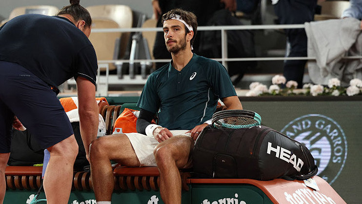 Roland-Garros-M-ssen-wir-uns-um-Lorenzo-Musetti-Sorgen-machen-