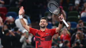 Djokovic geht in Melbourne aufs Ganze