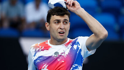 Aslan Karatsev musste am Montag Schwerstarbeit leisten