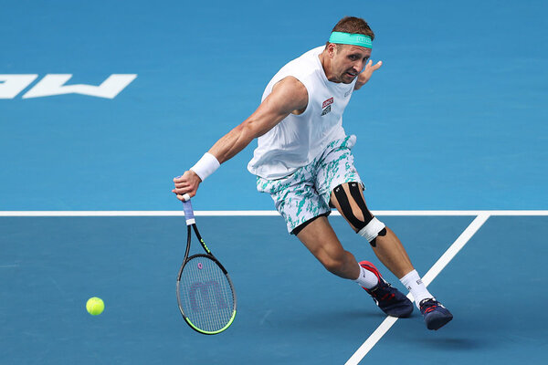 Warum nicht mal ärmellos? Tennys Sandgren hat es bei den Australian Open nicht geschadet.