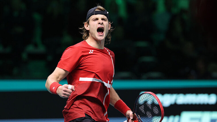 Zizou Bergs am Dienstag in Bologna Zizou Bergs am Dienstag in Bologna