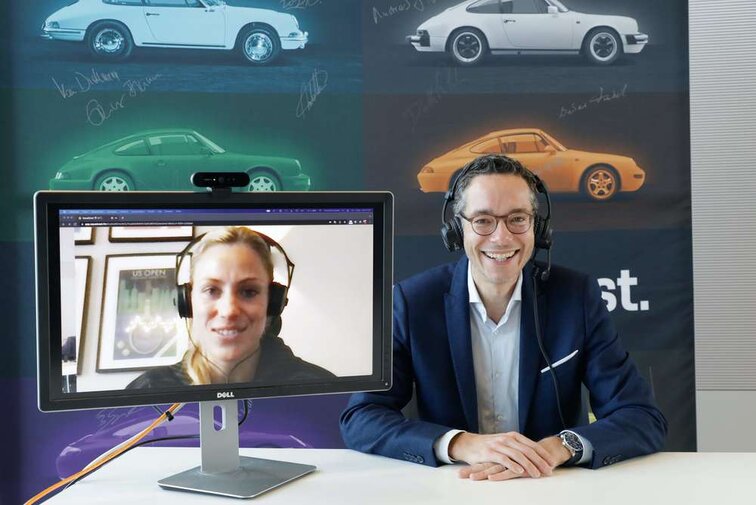 Dr. Sebastian Rudolph, Leiter Öffentlichkeitsarbeit, Presse, Nachhaltigkeit und Politik der Porsche AG, mit Podcast-Gast Angelique Kerber