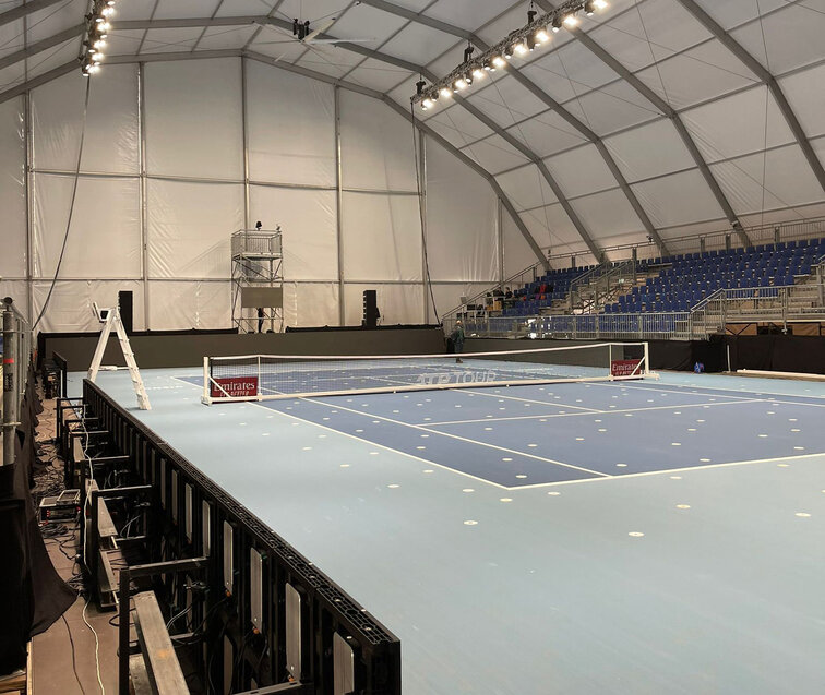 Hier schlägt am Freitag ab 18 Uhr u.a. Stefanos Tsitsipas auf Hier schlägt am Freitag ab 18 Uhr u.a. Stefanos Tsitsipas auf