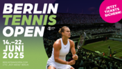 Aryna Sabalenka schlägt 2025 in Berlin auf
