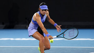 In Melbourne spielte Emma Raducanu noch im Nike-Outfit