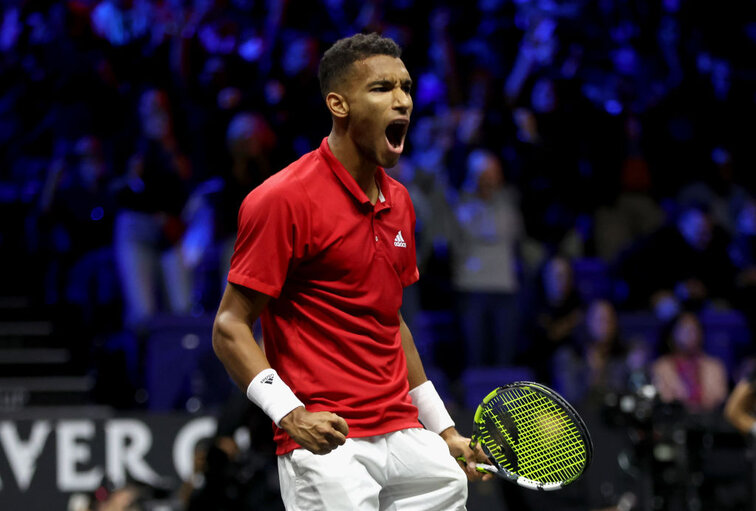 Felix Auger-Aliassime schlägt in Vancouver auf Felix Auger-Aliassime schlägt in Vancouver auf