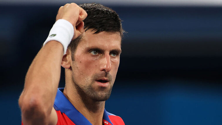 Novak Djokovic hält die Fahne des Welttennis hoch Novak Djokovic hält die Fahne des Welttennis hoch