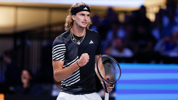 Can Alexander Zverev make it to the semi-finals in Vienna today?